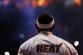 LDSports乐动-王者归来，点燃柏林夜空
